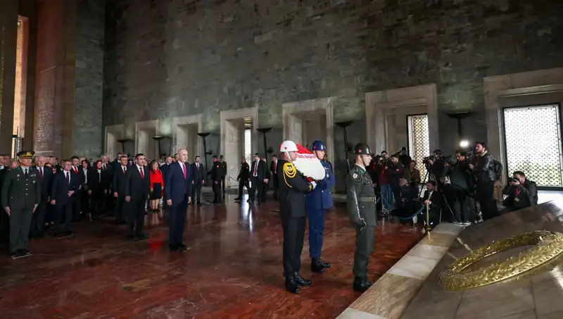 Türkiye'nin Kalbinde Anıtkabir: Devlet Erkanından Tarihi Ziyaret