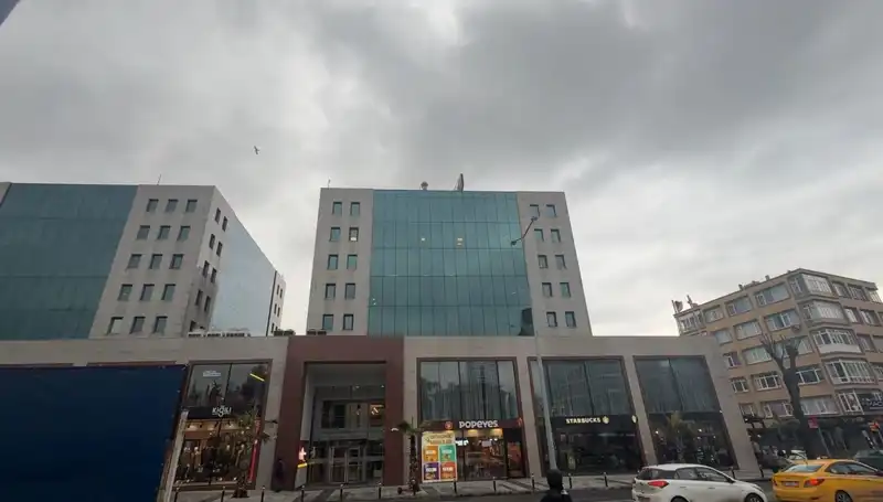 İstanbul Büyükşehir Belediyesi Medya AŞ'ye Polisiye Baskın: Bilgisayarlar Ele Geçirildi!