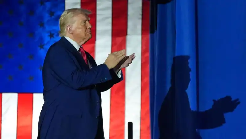 Trump, 100 Günde Tarihi Değişimlerin Temellerini Attı: Nasıl Başardı?