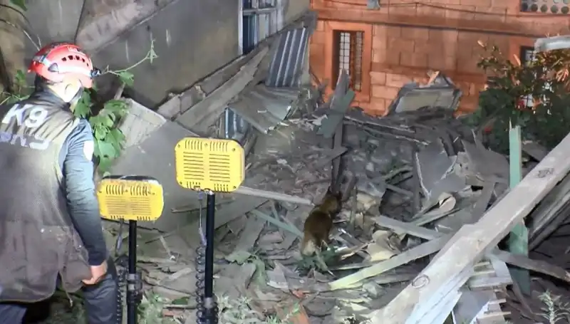 İstanbul'da Deprem Sonrası Korkutan Çökme: Olayın Ardındaki Gerçekler