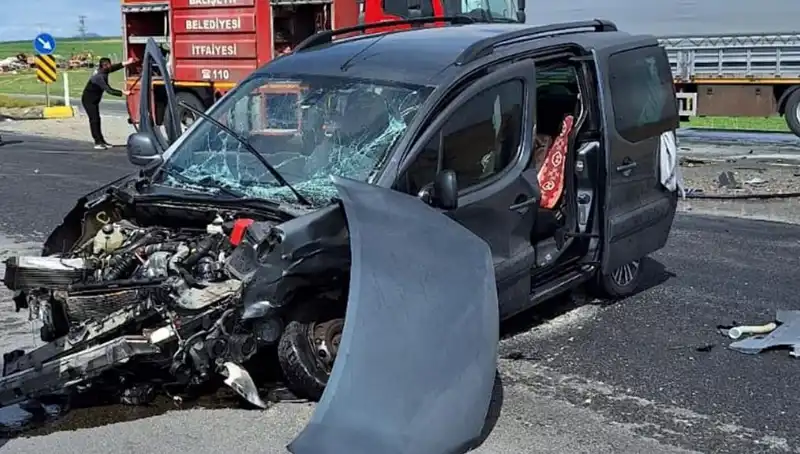 Ankara Yolunda Meydana Gelen Feci Kazada Üç Kişi Yaralandı!
