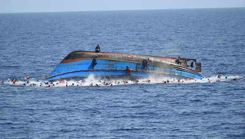 Filipinler'de Gemi Kazası: Ölü Sayısı 4'e Yükseldi, 7 Kişi Kayıp