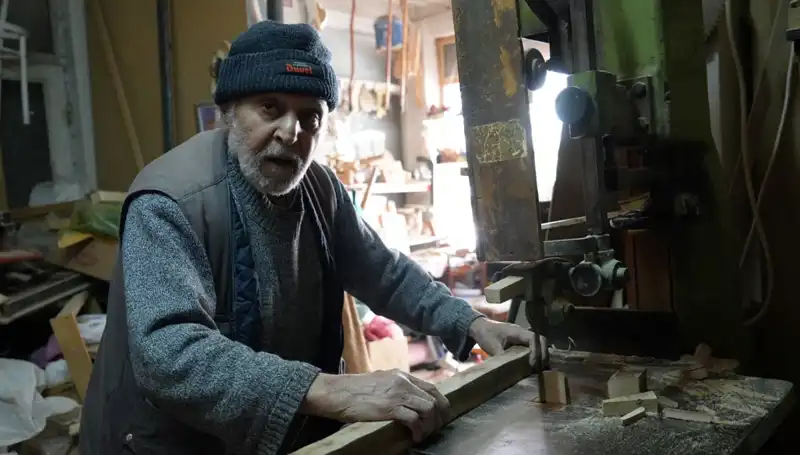 87 Yaşında, Aşk ve El Emeğiyle Geçen Bir Ömür: Mesleğini Yaşatıyor