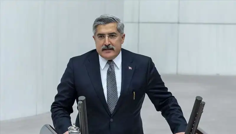 Türkiye'nin Siyasi Arenasında Yükselen İsim: Hüseyin Yayman'ın Biyografisi