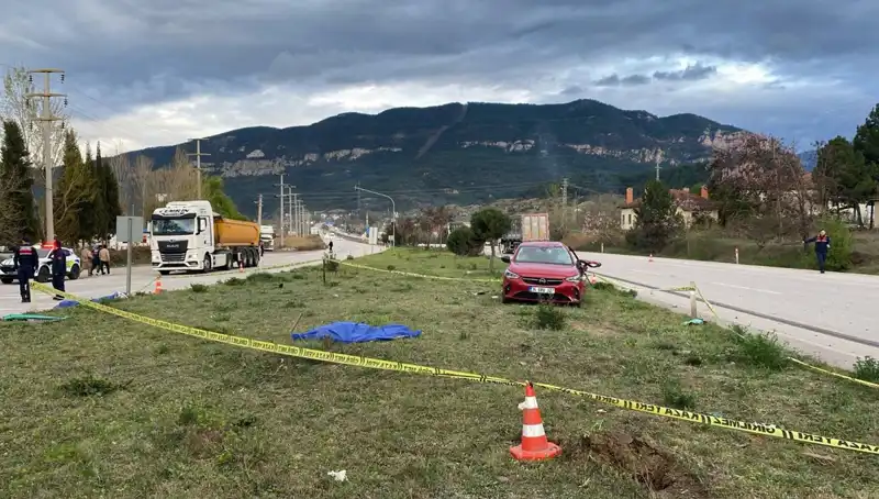 Karabük'te Korkunç Kaza: Aynı Aileden Dört Kişi Hayatını Kaybetti!