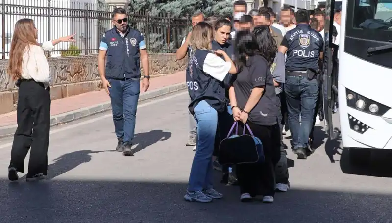 Türkiye'de 12 Milyonluk Escort Dolandırıcılığı Skandalı: 6 İl Adım Adım İnceleniyor