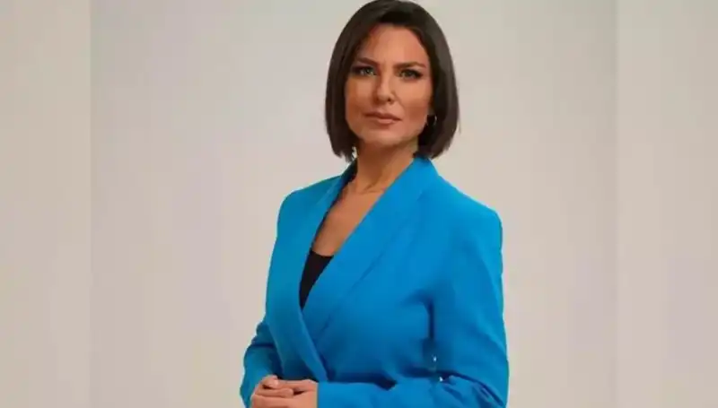 Ece Üner: Televizyon Dünyasının Parlayan Yıldızı ve Kariyer Yolculuğu