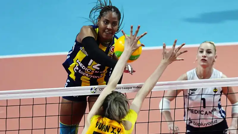 Fenerbahçe'nin Avrupa'daki Zaferi: VakıfBank'ı İki Takım İçin Unutulmaz Derbi
