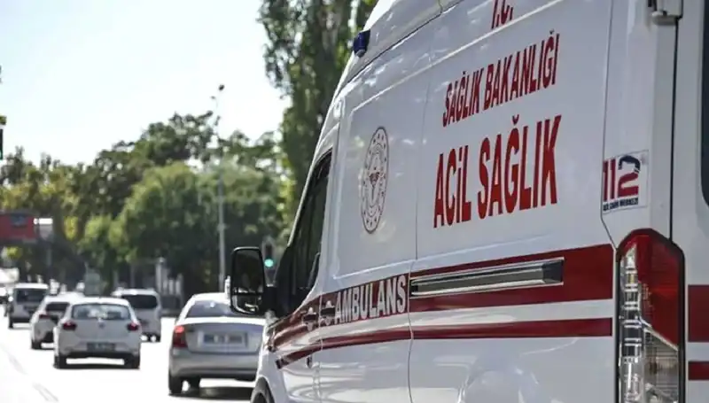 Apartmanda Pul Biber Mangalı Yakan Bir Vatandaş, Komşuları Terk Ettirdi!