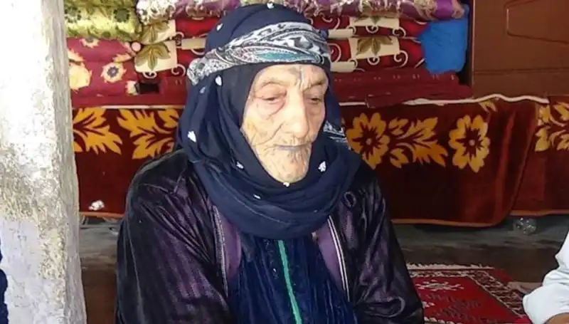 Türkiye'nin En Yaşlı Kadını, 131 Yaşında Hayatını Kaybetti: İşte Hikayesi