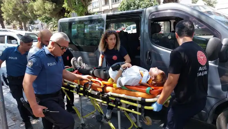 Samsun'da Minibüs ile Kamyon Çarpıştı: Kaza Anı ve Sonrası