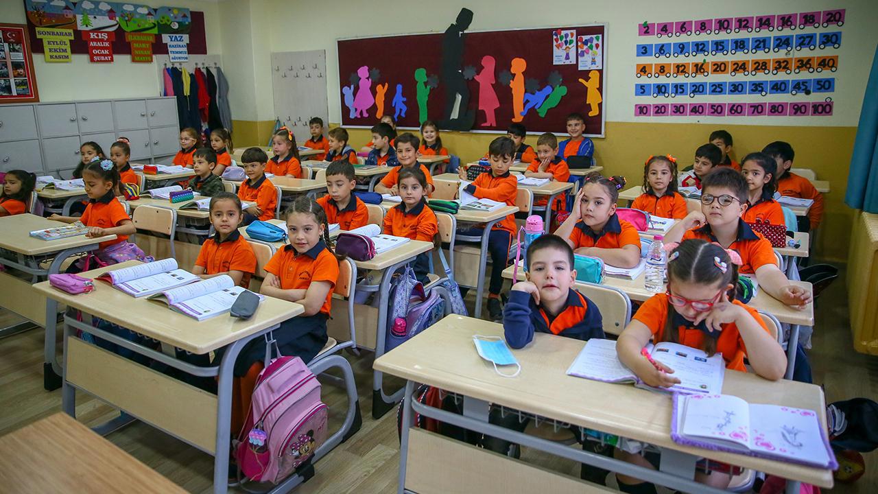 İstanbul'da Okullar 16.00'dan Sonra Tatil