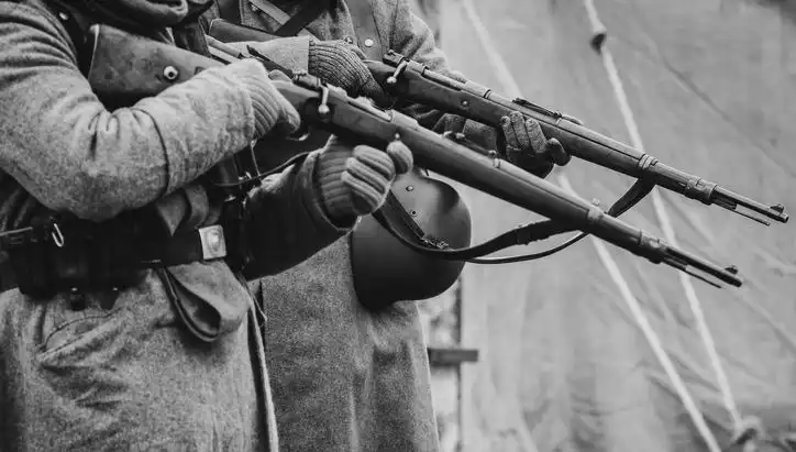 İngiliz İstihbarat Şefi'nin Dedesinin Gizli Nazi Bağlantıları Ortaya Çıktı