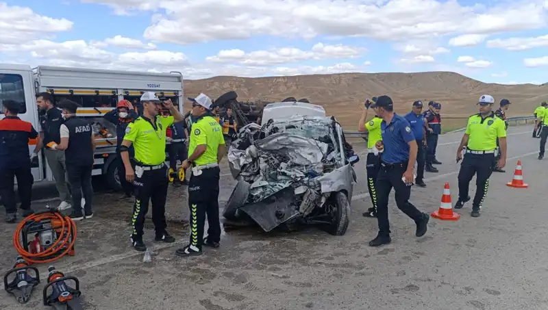Yozgat'ta Dakikalar İçinde Korkunç Kaza: 3 Hayat Duyruşu Koptu!