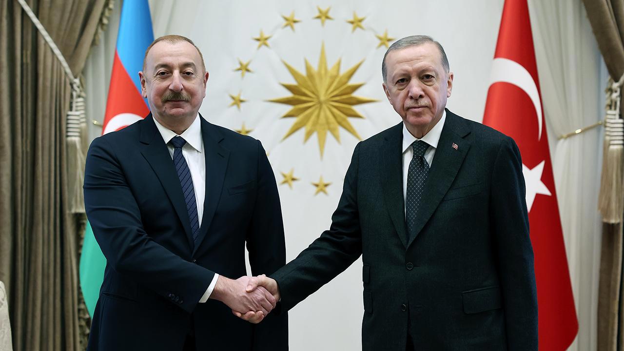 Cumhurbaşkanı Erdoğan, Azerbaycan Cumhurbaşkanı İlham Aliyev ile Görüştü