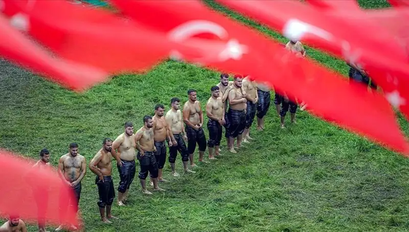 664. Tarihi Kırkpınar Yağlı Güreşleri: Gelenek ve Mücadele Buluşuyor!