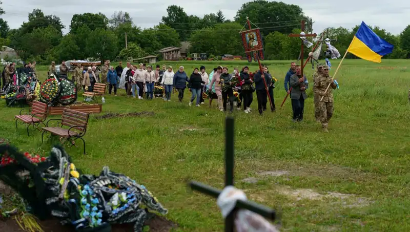 İngiliz Asker Ukrayna'da Hayatını Kaybetti: Savaşın Kanlı Gerçekleri