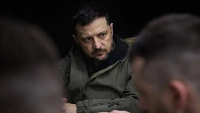 Zelenski: Rusya, Kuzey Kore Üretimi Füze ile Saldırdı
