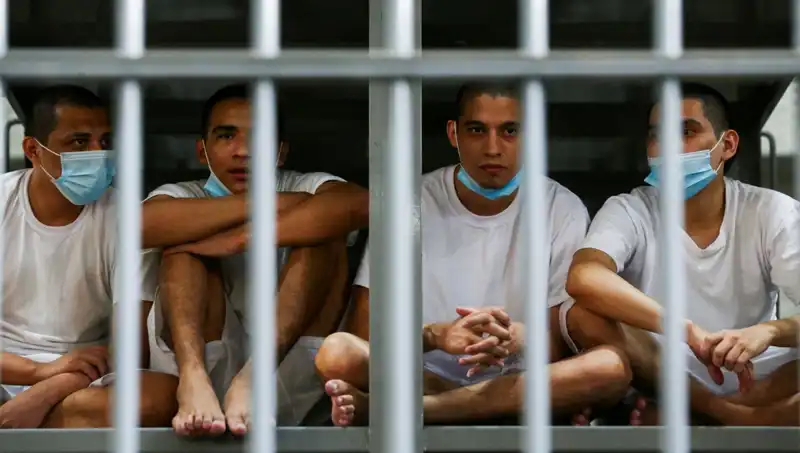 El Salvador, Venezuela'daki Siyasi Tutuklular İçin Yenilikçi Bir Yaklaşım Sunuyor