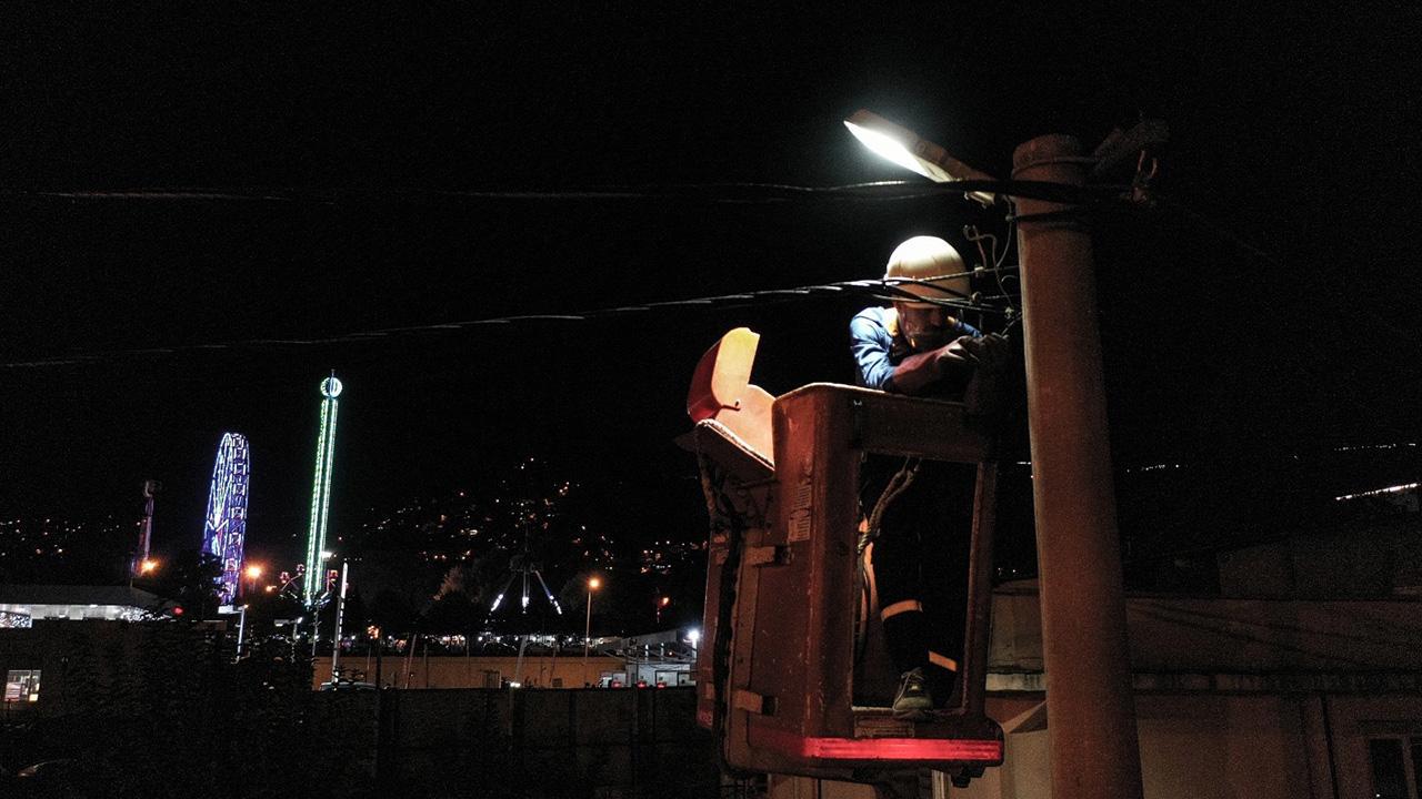 Yılbaşında Çalışan Enerji Çalışanlarının Fedakarlığı