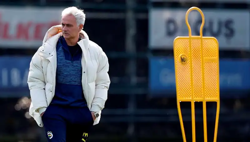 Fatura Mourinho'ya: Futbol Dünyasında Sarsıntıya Neden Olan Olay!