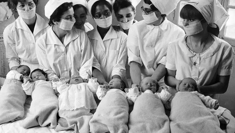 70 Yıl Sonra Hastanede Değiştirilen Kardeşler DNA Testiyle Buluştu