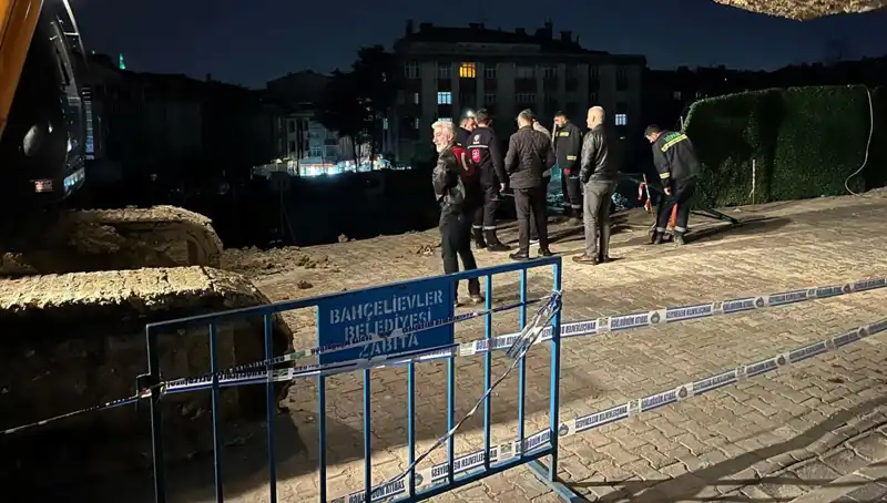 İstanbul’da İnşaat Kazasında Yol Çöktü: Gözler Olay Yerinde